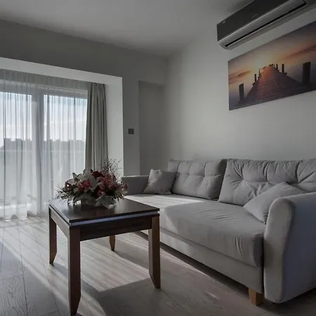 Aparthotel Baltic 3*